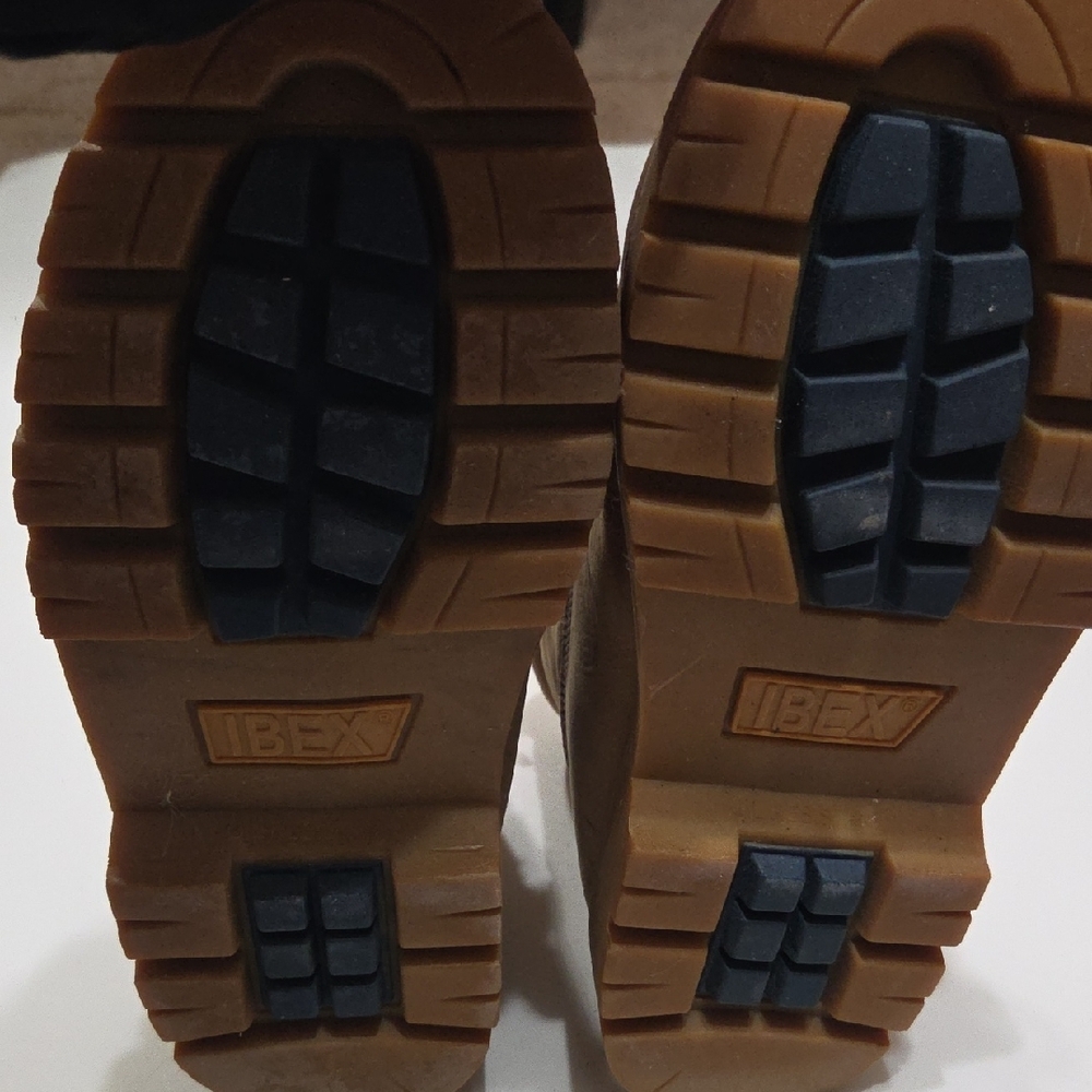 ibex Tan Lace-Up Men's Work Boots - Picture 6 of 6